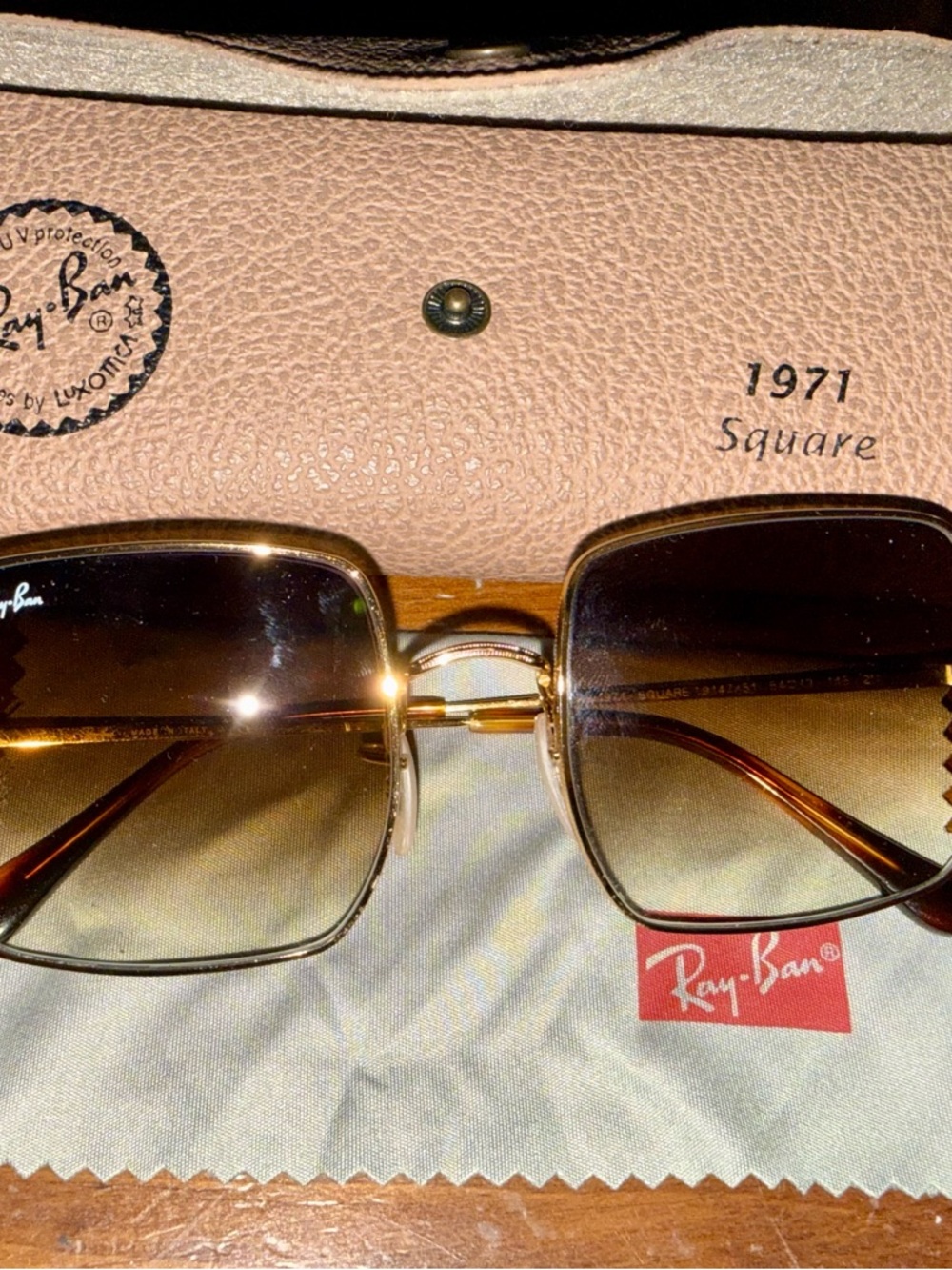 Ray-Ban RB1971 Square 1971 Classic Sunglasses Brown Gradient Lenses